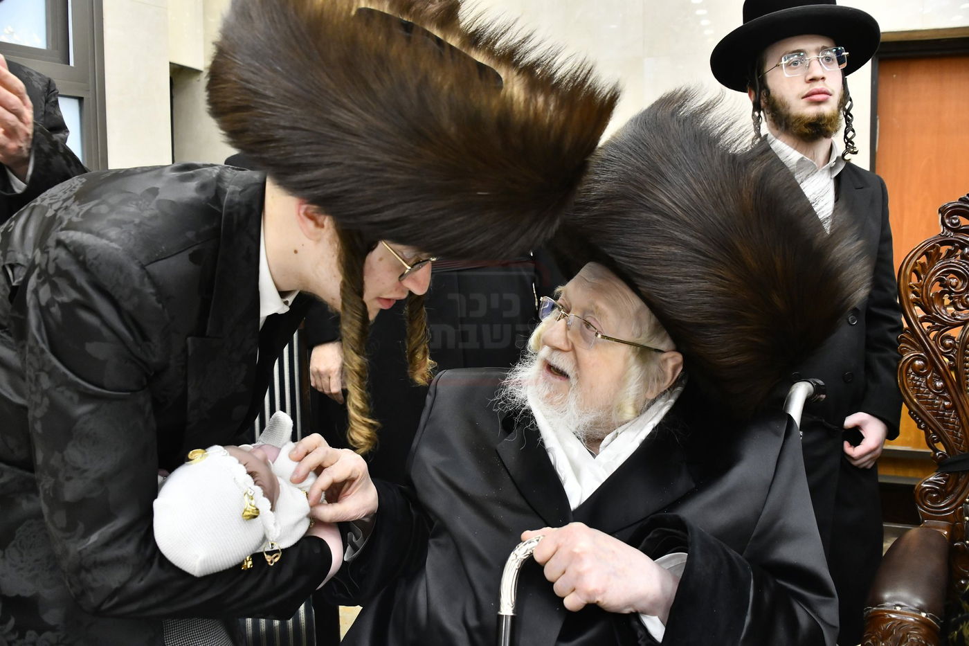 פדיון הבן בחצרות ספינקא - קרעטשניף - פרמישלאן