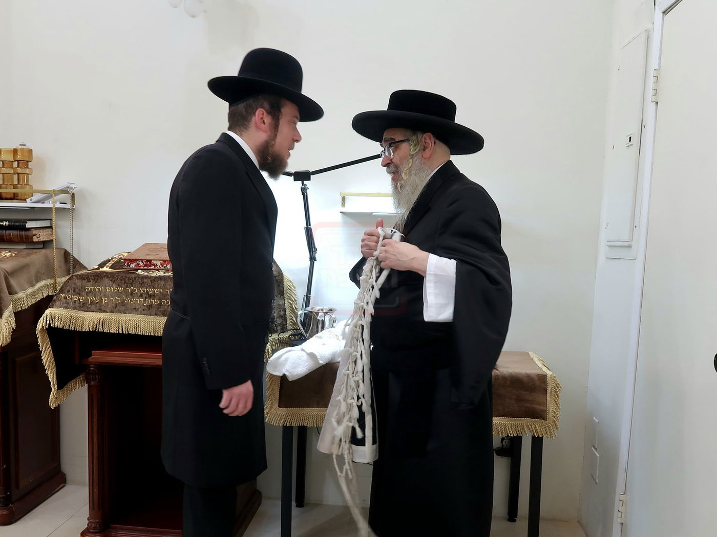 האדמו"ר מסאטמר במנוחה בפאלם ספרינגס 