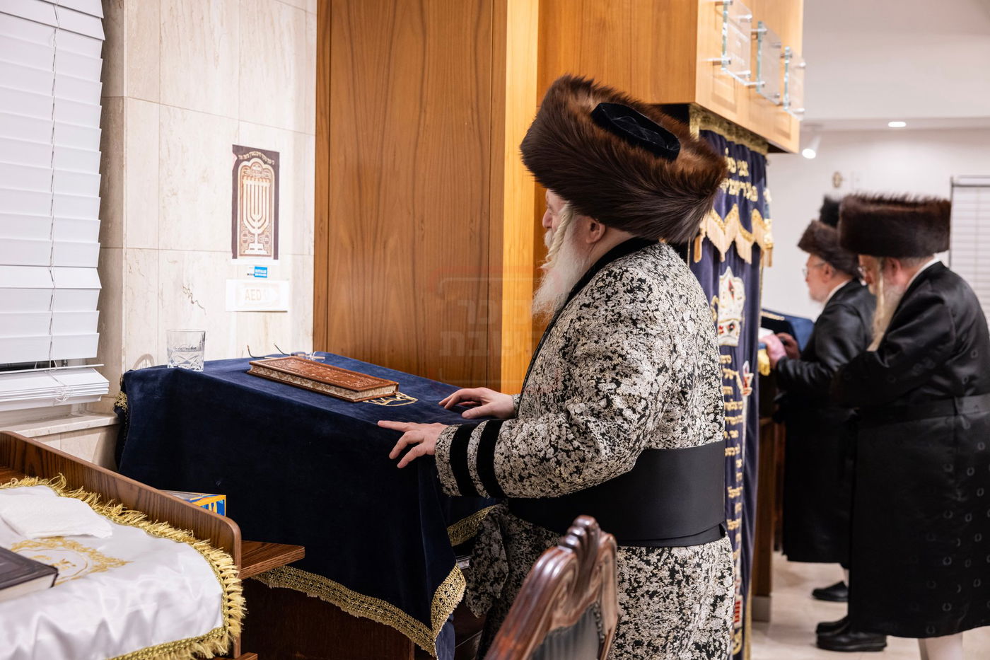 האדמו"ר מבאבוב במנוחה בפלורידה