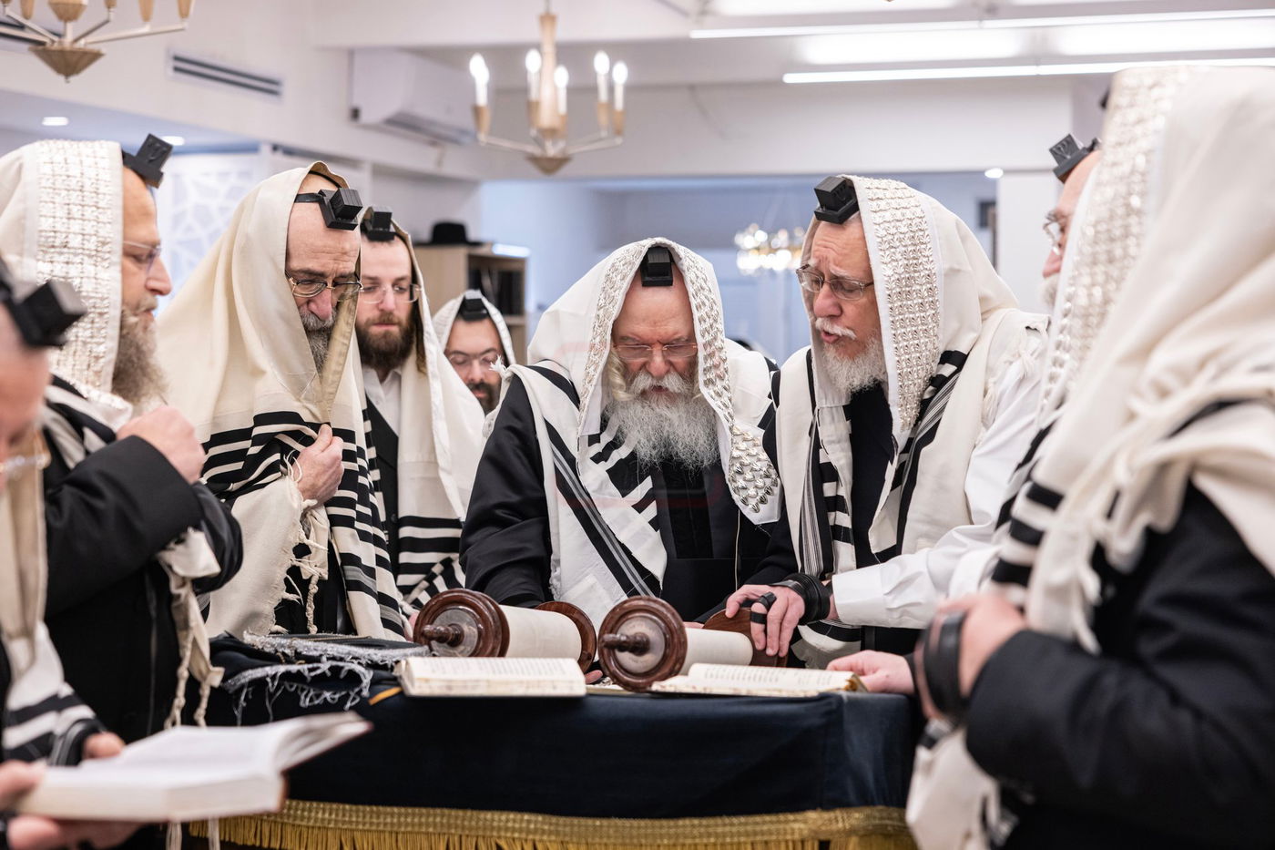 האדמו"ר מבאבוב במנוחה בפלורידה