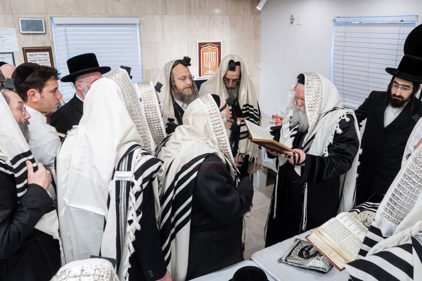 האדמו"ר מבאבוב במנוחה בפלורידה