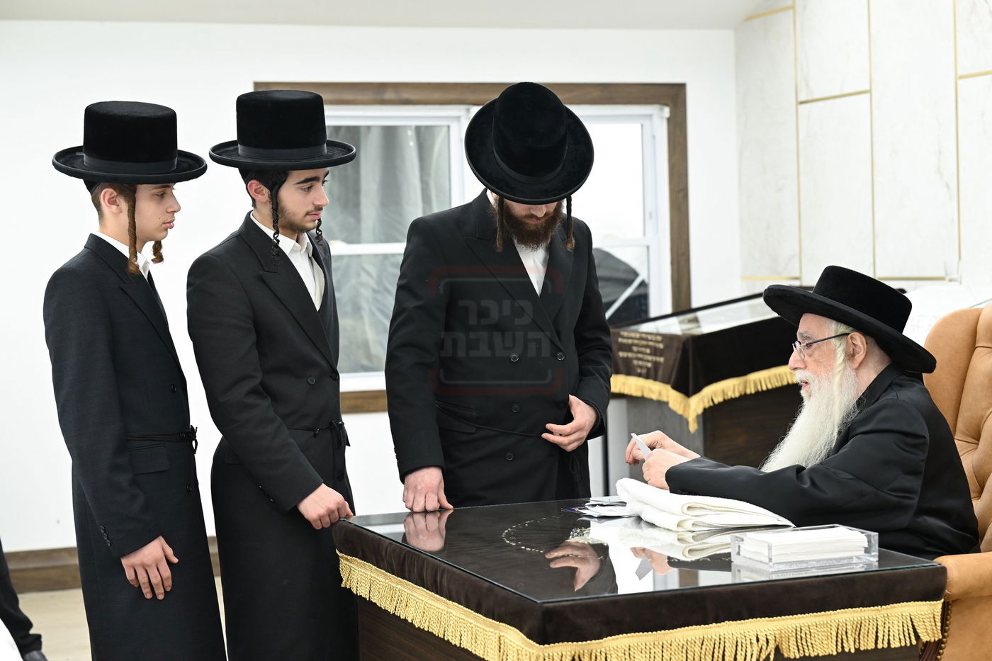 האדמו"ר מצאנז בביקור בלייקווד