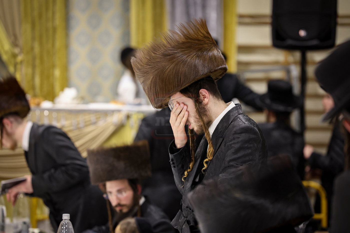 שבת אופריף בחצה"ק זוועהיל