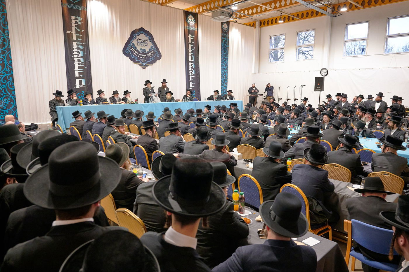 חנוכת המקווה בלונדון