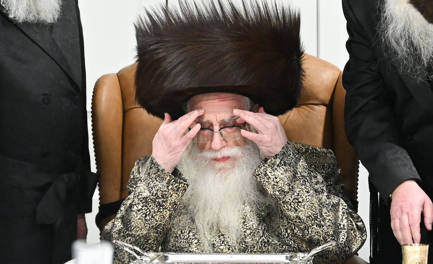 האדמו"ר מצאנז שבת במונסי