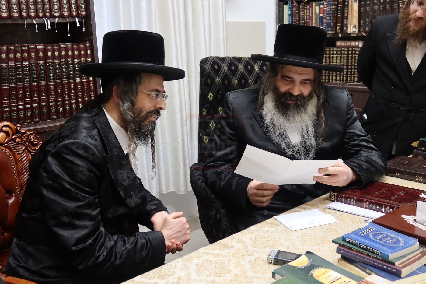 האדמו"ר מזוועהיל אצל האדמו"ר מזוטשקא