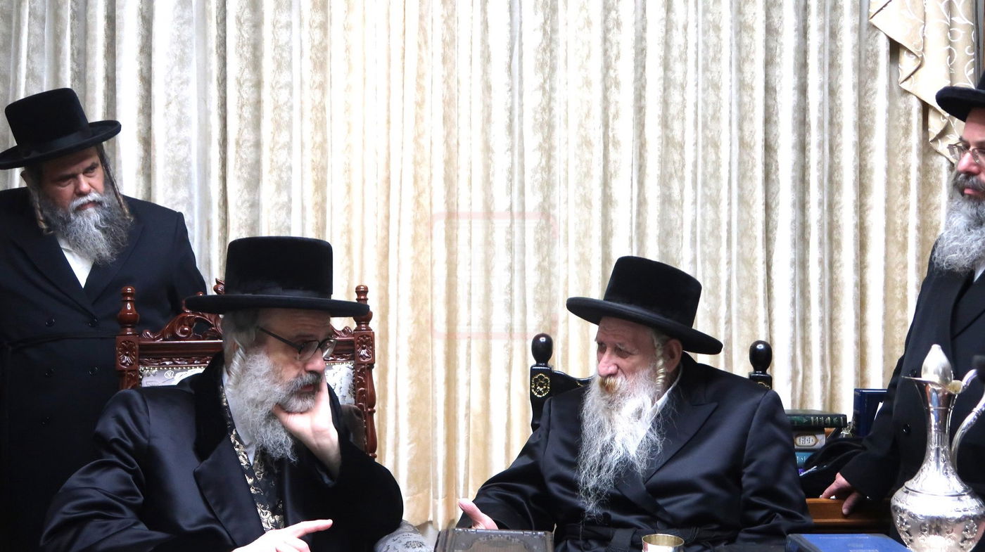 האדמו"ר מויז'ניץ בית שמש בביקור אצל האדמו"ר מטשארנוביל