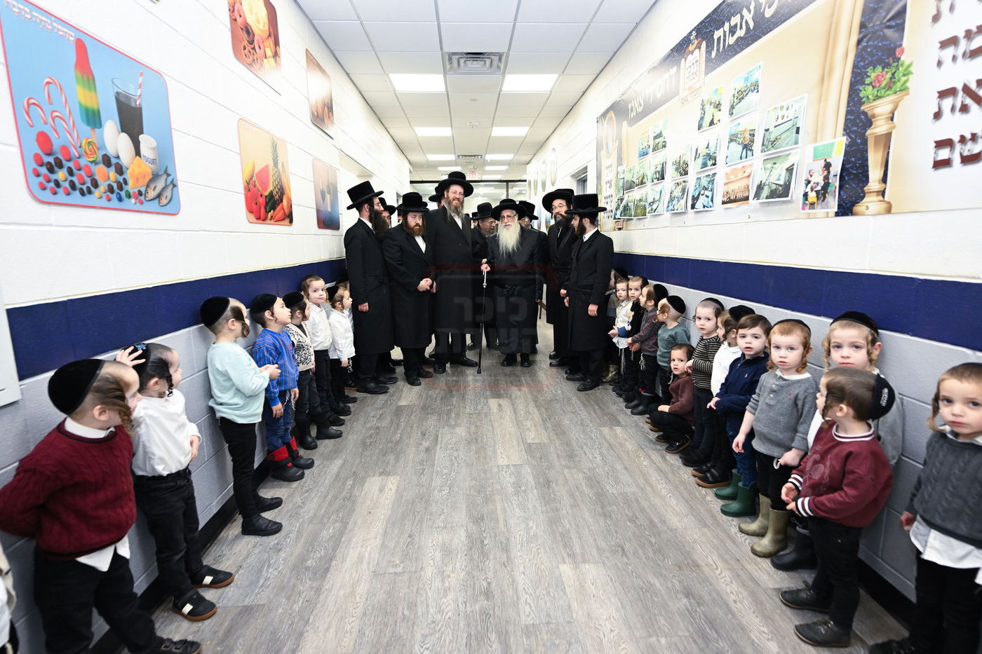 האדמו"ר מצאנז בביקור במונסי