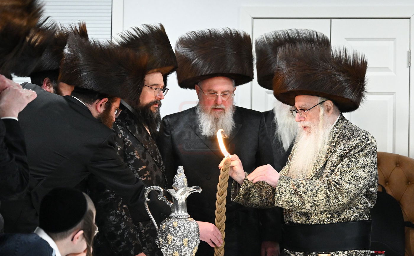 האדמו"ר מצאנז שבת במונסי