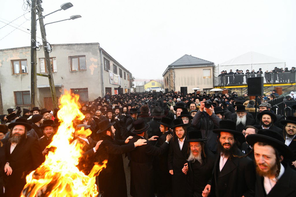 הילולא קדישא בלעלוב