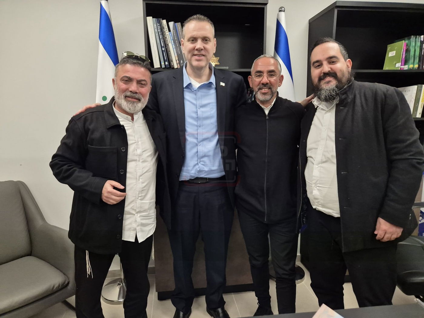 הלוק החסידי של בן הח"כית | 'זופניק בכיכר' עם כל התמונות, הנייעס והחשיפות של השבוע