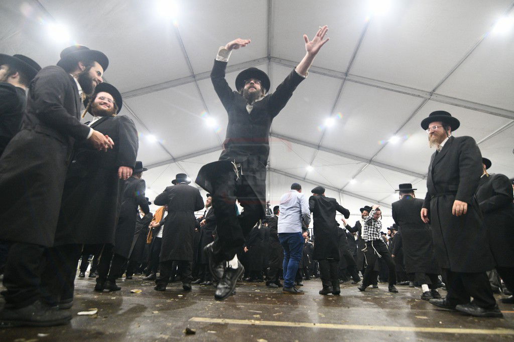 הילולא קדישא בלעלוב