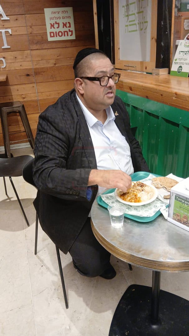 הלוק החסידי של בן הח"כית | 'זופניק בכיכר' עם כל התמונות, הנייעס והחשיפות של השבוע