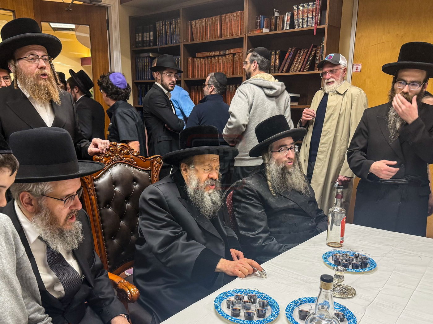 האדמו"ר מבאבוב 45 במנוחה בעיר סקוטסדייל שבאריזונה 