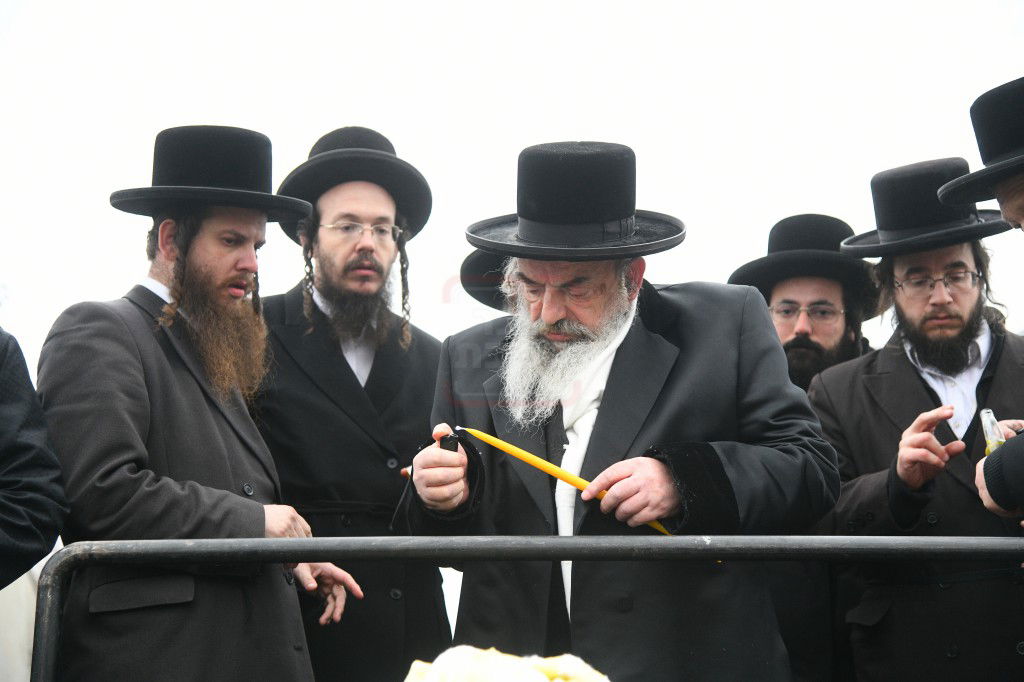 הילולא קדישא בלעלוב