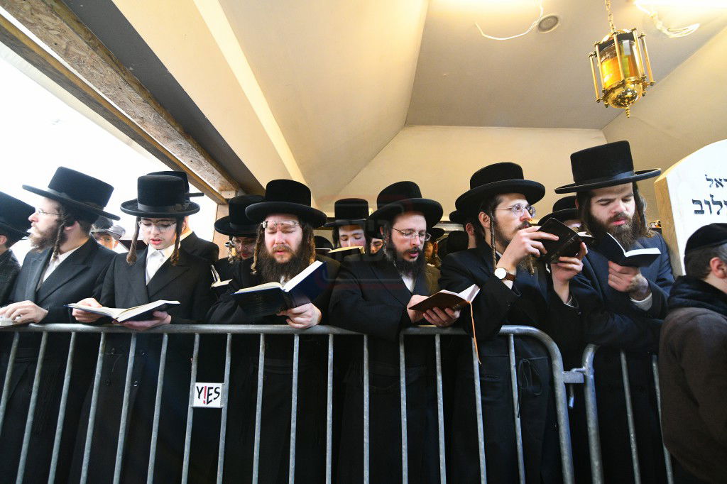 הילולא קדישא בלעלוב