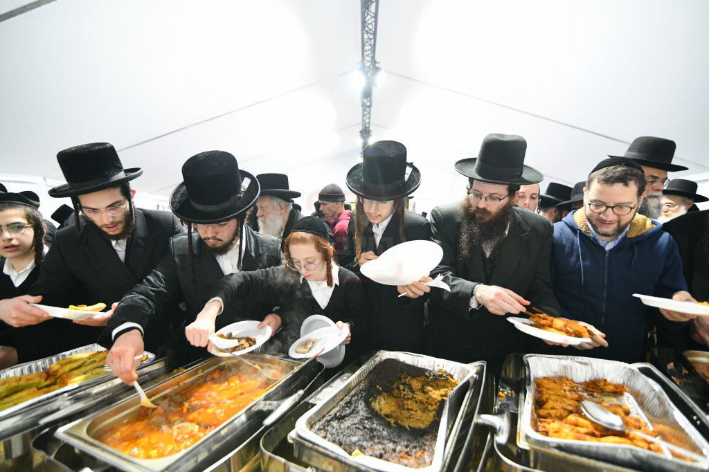 הילולא קדישא בלעלוב