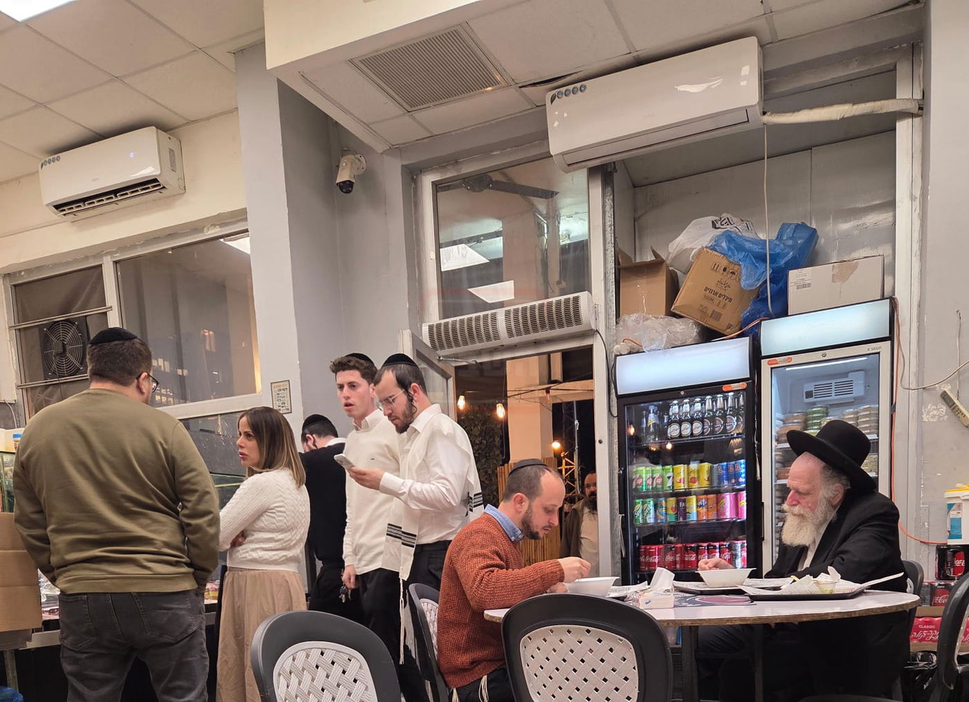 הלוק החסידי של בן הח"כית | 'זופניק בכיכר' עם כל התמונות, הנייעס והחשיפות של השבוע