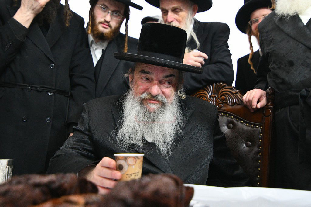 הילולא קדישא בלעלוב