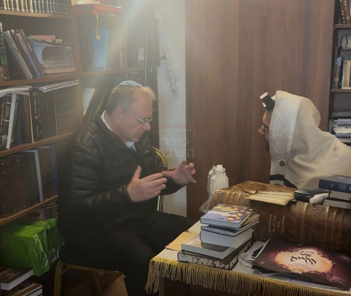 הלוק החסידי של בן הח"כית | 'זופניק בכיכר' עם כל התמונות, הנייעס והחשיפות של השבוע