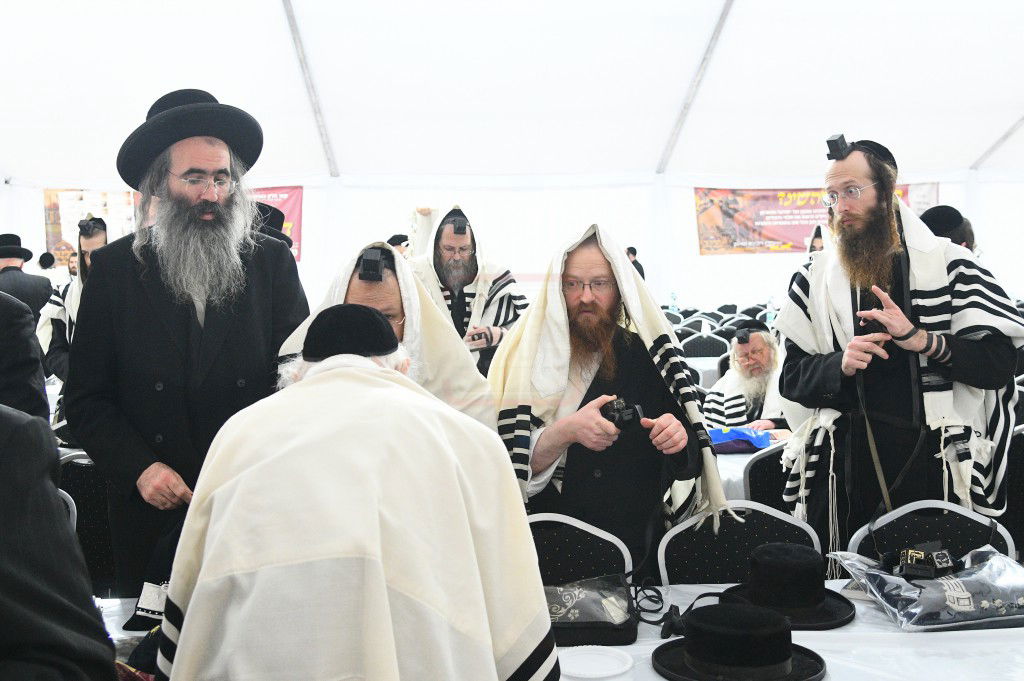 הילולא קדישא בלעלוב