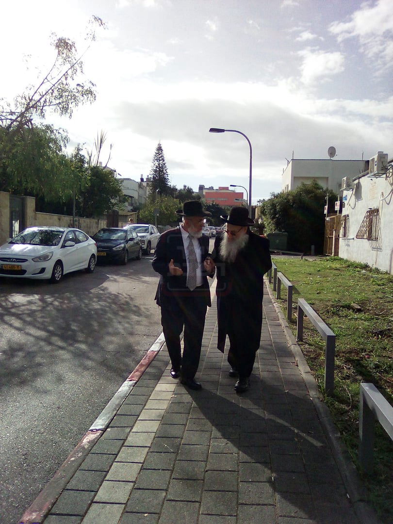 הלוק החסידי של בן הח"כית | 'זופניק בכיכר' עם כל התמונות, הנייעס והחשיפות של השבוע