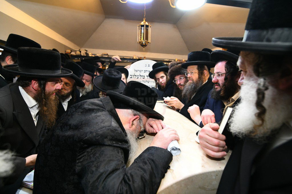 הילולא קדישא בלעלוב