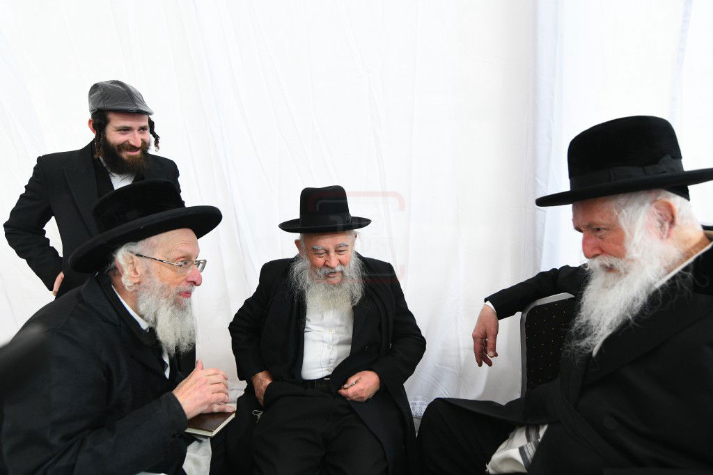 הילולא קדישא בלעלוב