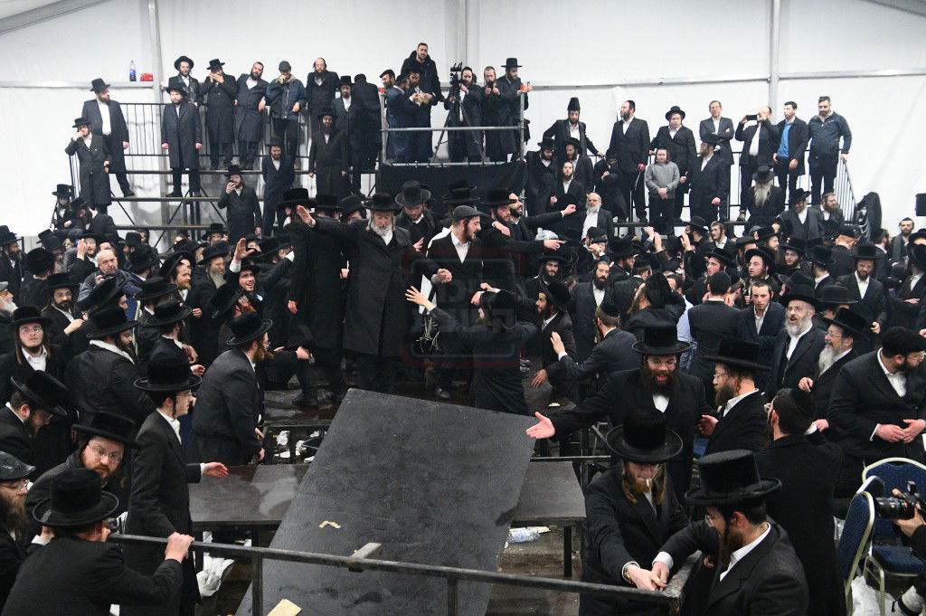 הילולא קדישא בלעלוב