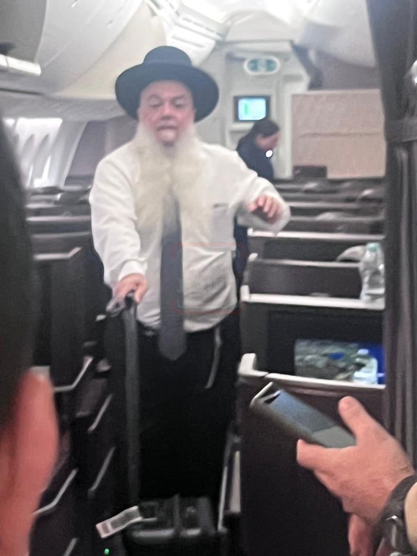 הלוק החסידי של בן הח"כית | 'זופניק בכיכר' עם כל התמונות, הנייעס והחשיפות של השבוע