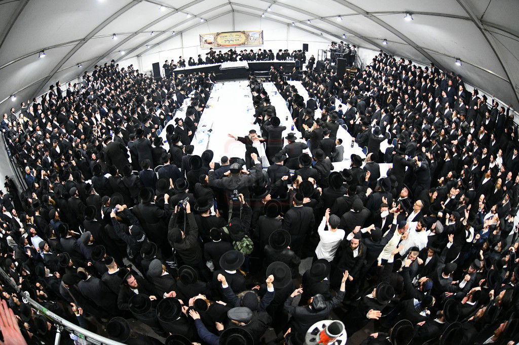 הילולא קדישא בלעלוב