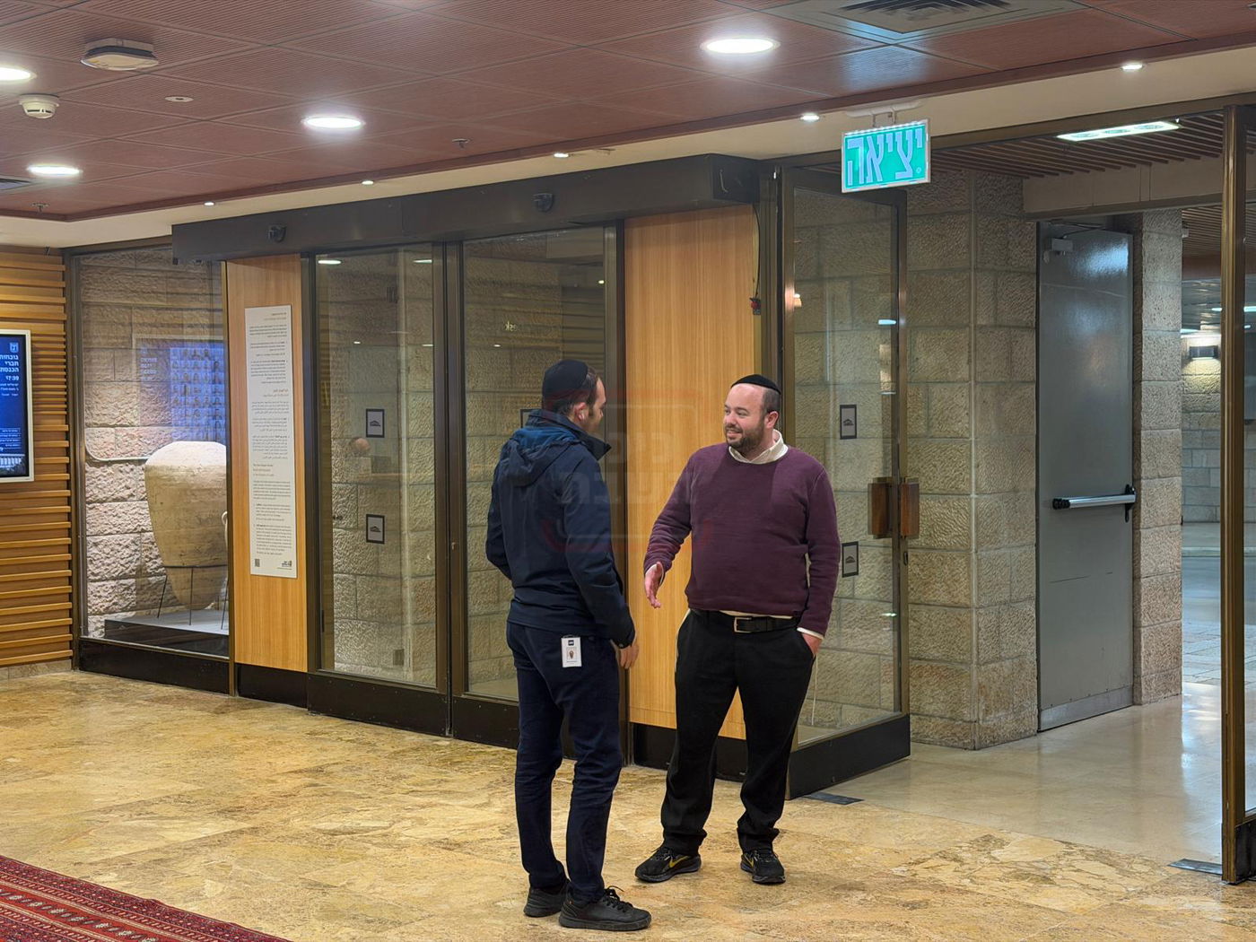 הלוק החסידי של בן הח"כית | 'זופניק בכיכר' עם כל התמונות, הנייעס והחשיפות של השבוע