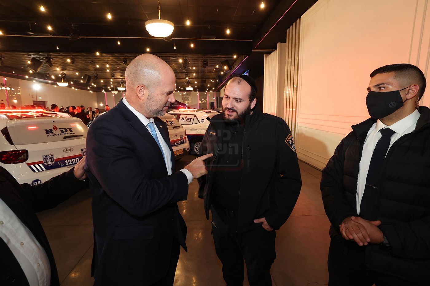 הלוק החסידי של בן הח"כית | 'זופניק בכיכר' עם כל התמונות, הנייעס והחשיפות של השבוע