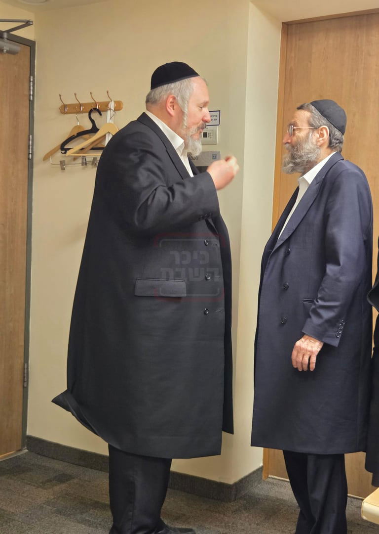 הלוק החסידי של בן הח"כית | 'זופניק בכיכר' עם כל התמונות, הנייעס והחשיפות של השבוע