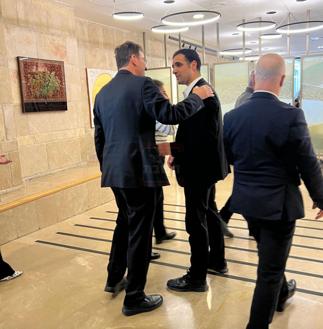 הלוק החסידי של בן הח"כית | 'זופניק בכיכר' עם כל התמונות, הנייעס והחשיפות של השבוע