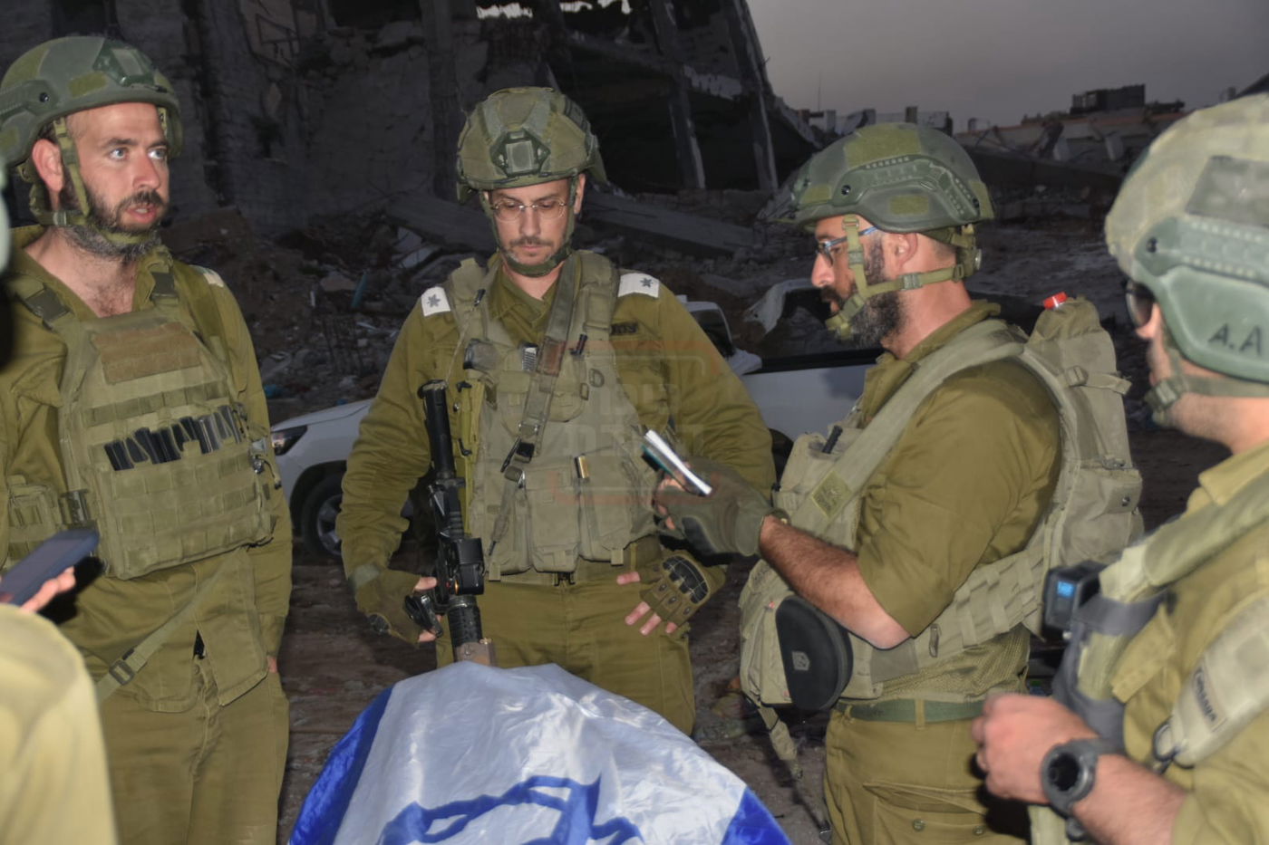 הלוק החסידי של בן הח"כית | 'זופניק בכיכר' עם כל התמונות, הנייעס והחשיפות של השבוע