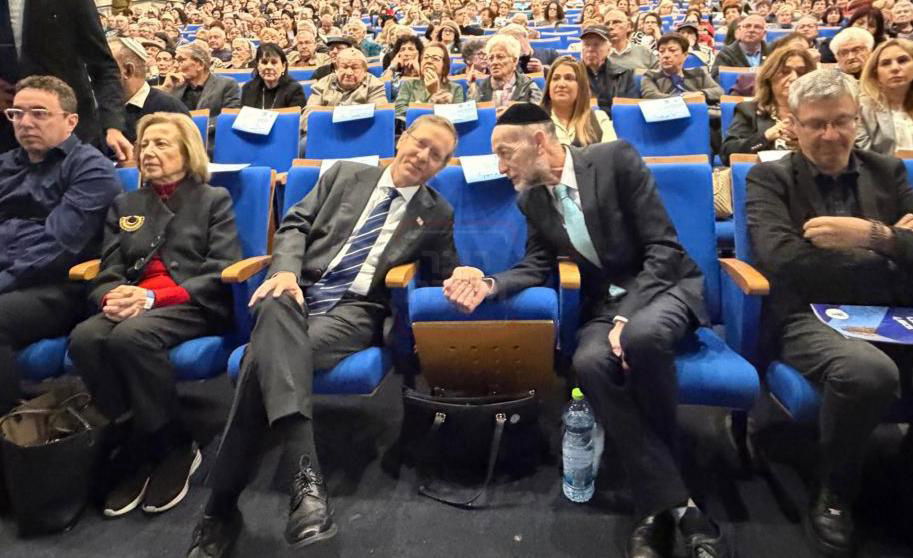 הלוק החסידי של בן הח"כית | 'זופניק בכיכר' עם כל התמונות, הנייעס והחשיפות של השבוע