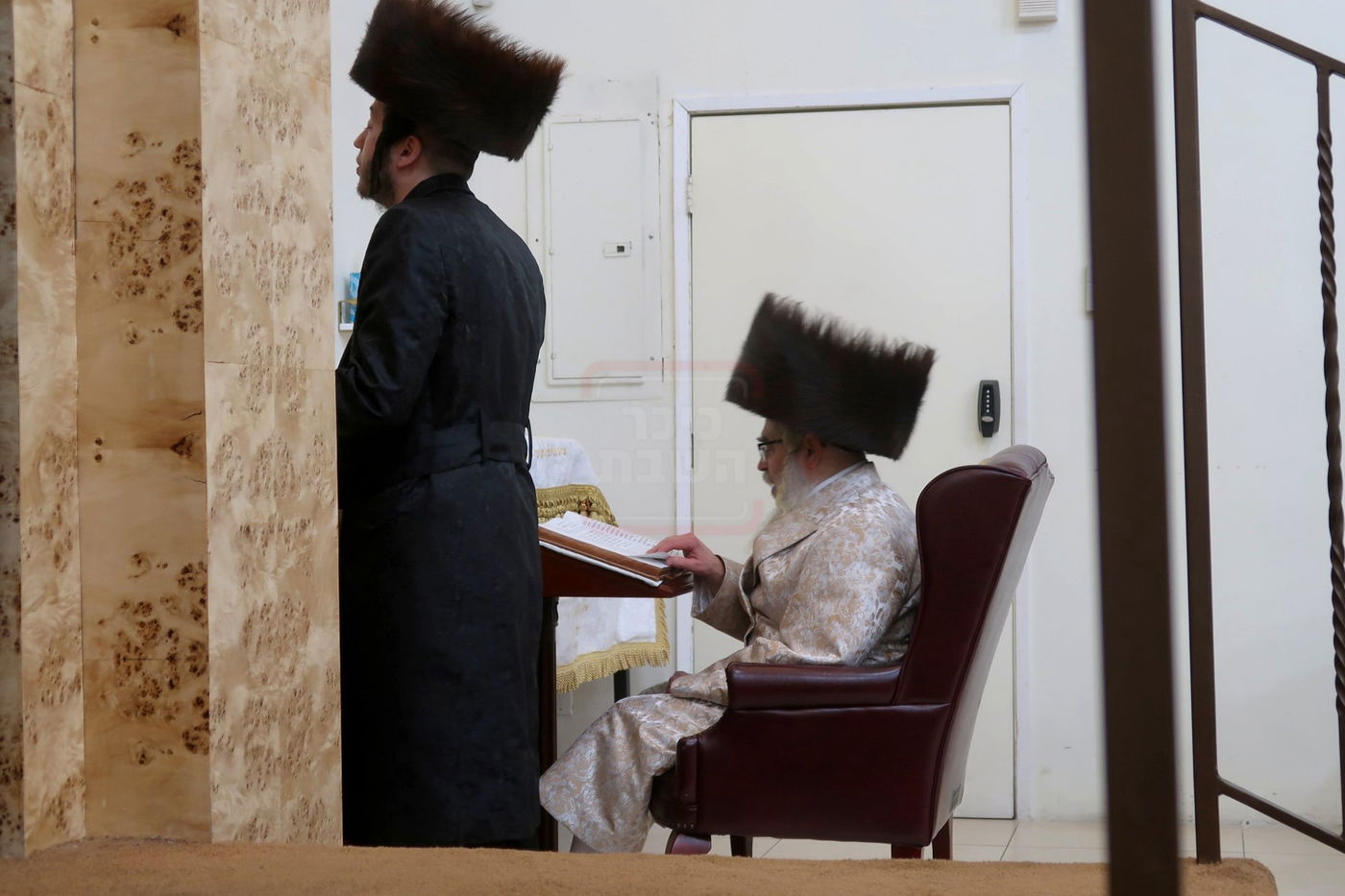 האדמו"ר מסאטמר במנוחה בפאלם ספרינגס