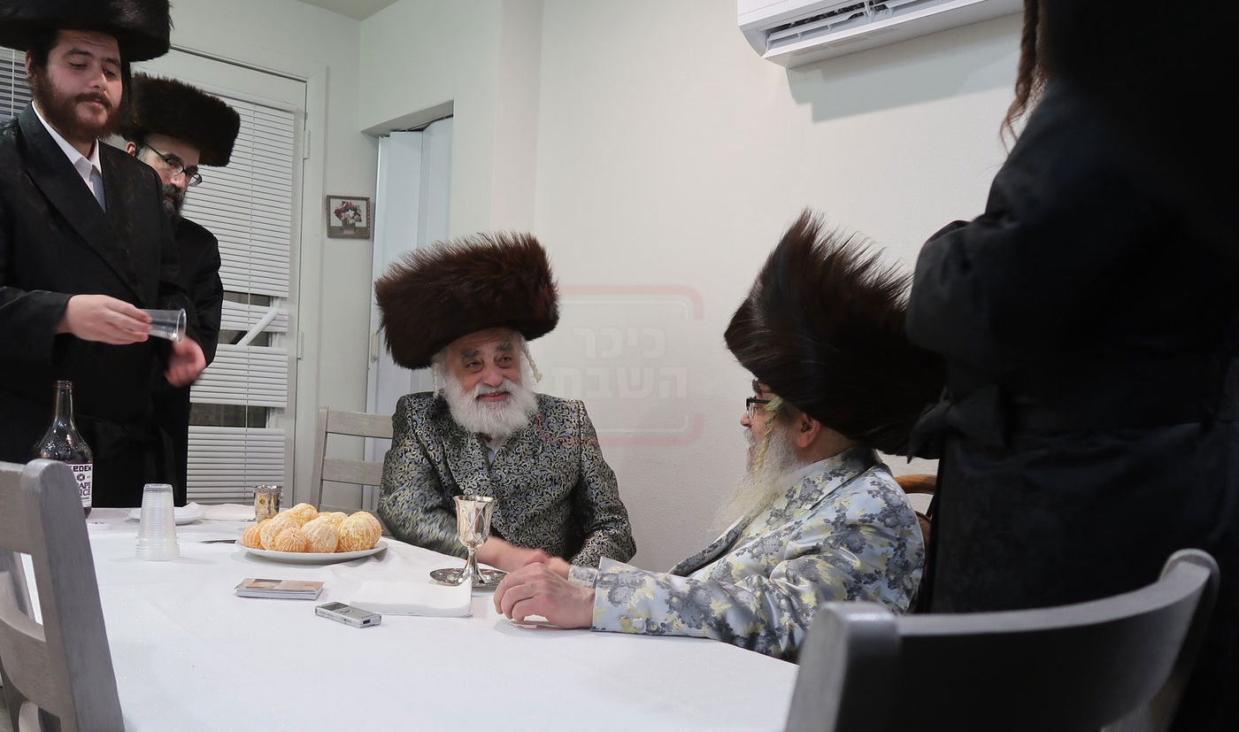 האדמו"ר מסאטמר במנוחה בפאלם ספרינגס