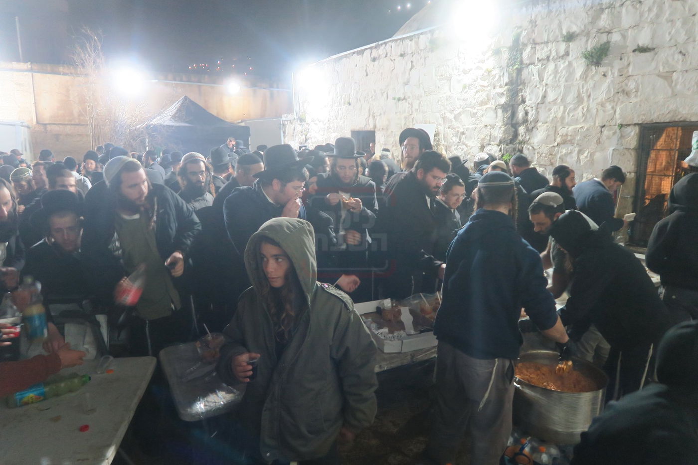 כניסה לקבר יוסף בשכם