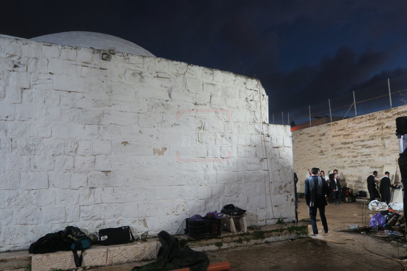 כניסה לקבר יוסף בשכם