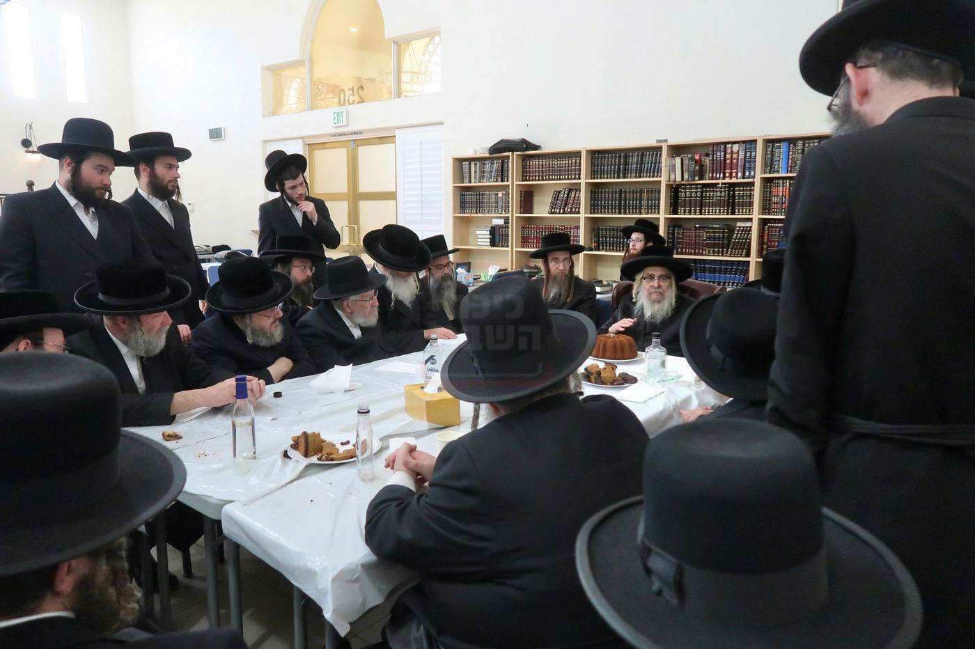 האדמו"ר מסאטמר במנוחה בפאלם ספרינגס