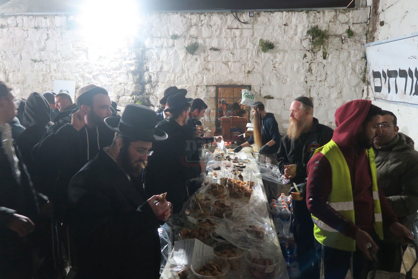 כניסה לקבר יוסף בשכם