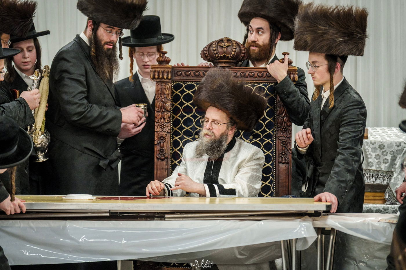 האדמו‘‘ר מקרעטשניף סיגעט וומ”ס במאנטשעסטער