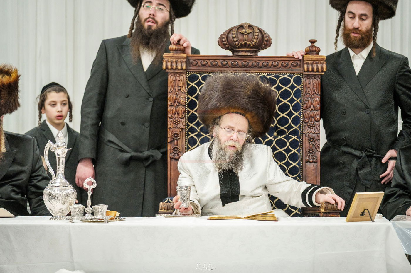 האדמו‘‘ר מקרעטשניף סיגעט וומ”ס במאנטשעסטער