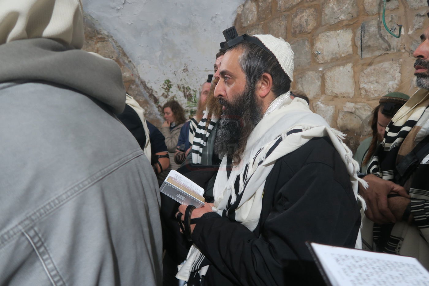 כניסה לקבר יוסף בשכם