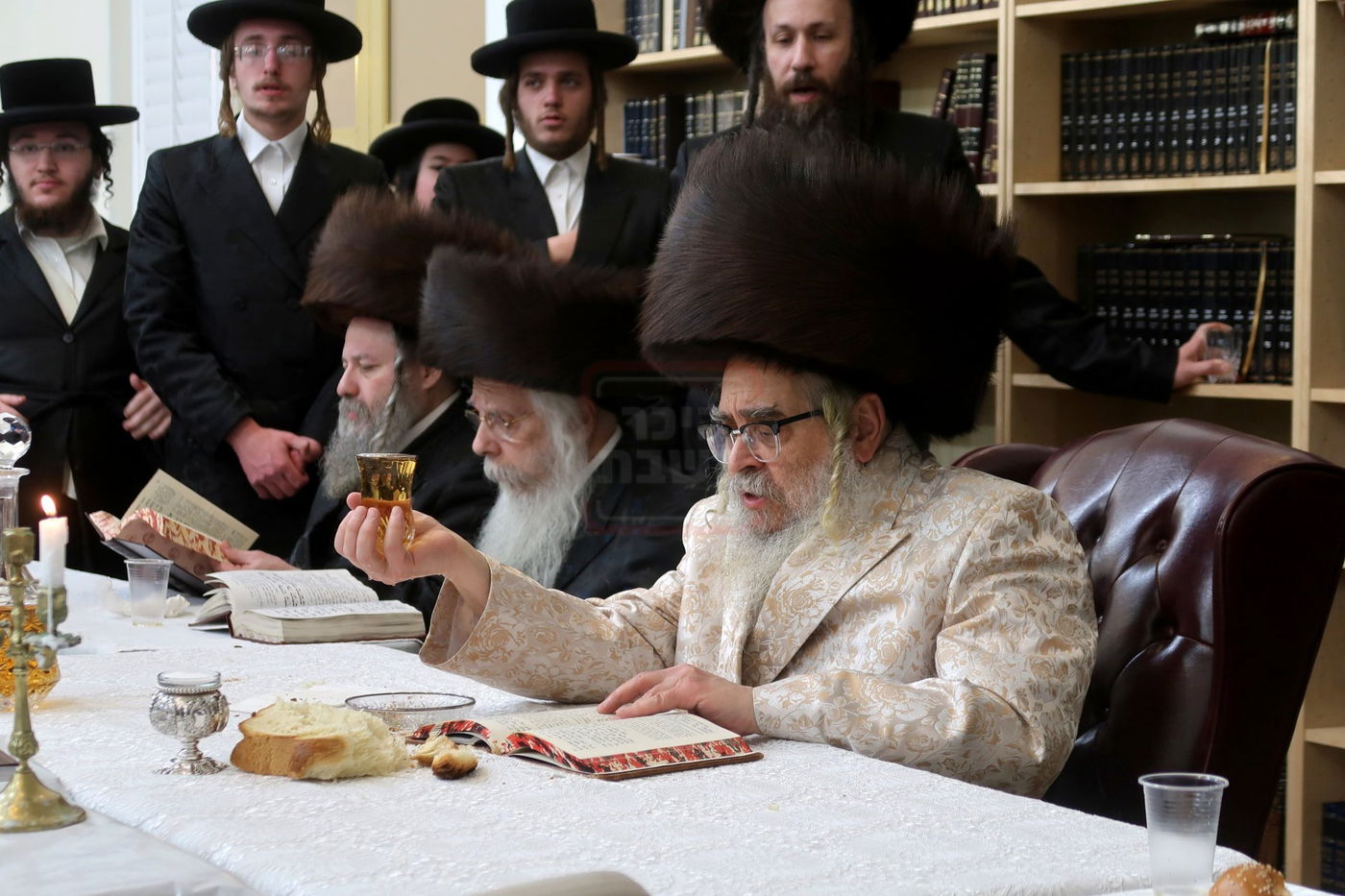 האדמו"ר מסאטמר במנוחה בפאלם ספרינגס