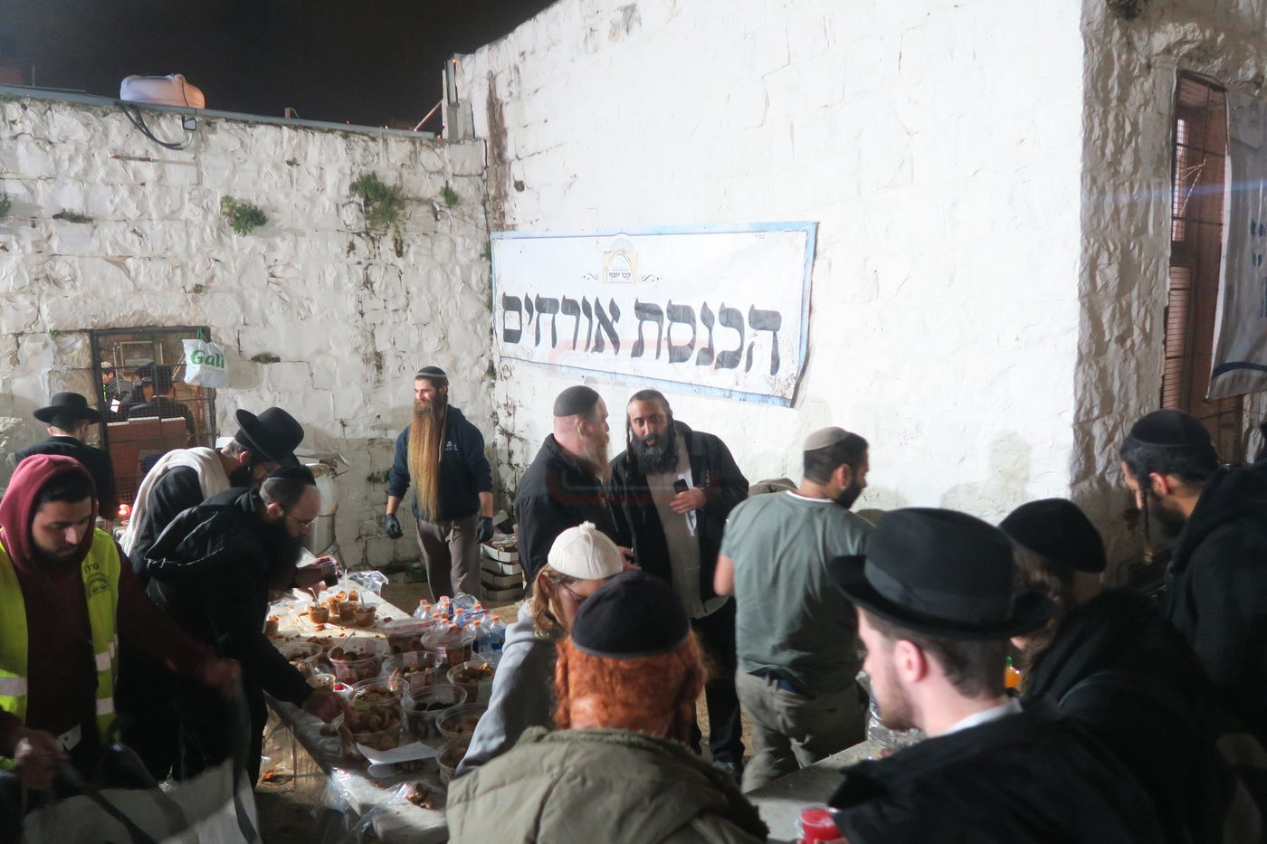 כניסה לקבר יוסף בשכם