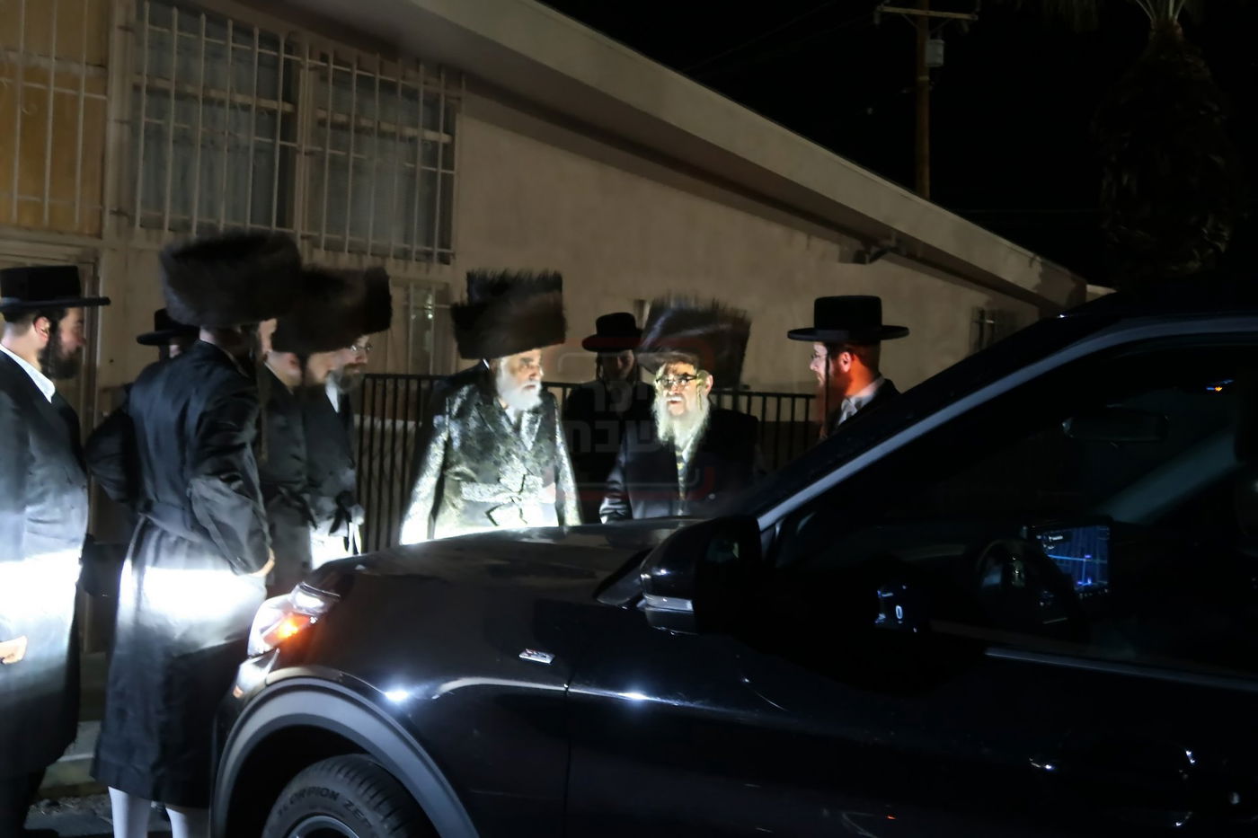 האדמו"ר מסאטמר במנוחה בפאלם ספרינגס