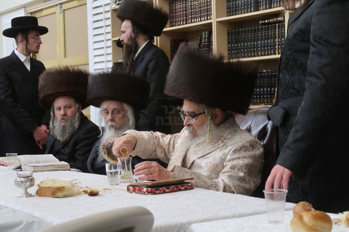 האדמו"ר מסאטמר במנוחה בפאלם ספרינגס